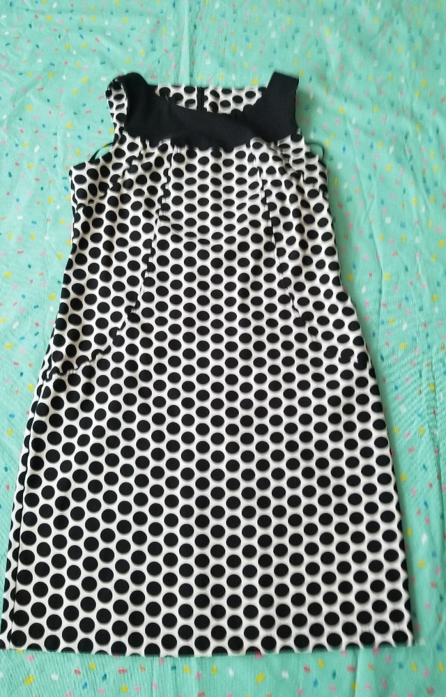 😎 Polka dot wiggle dress